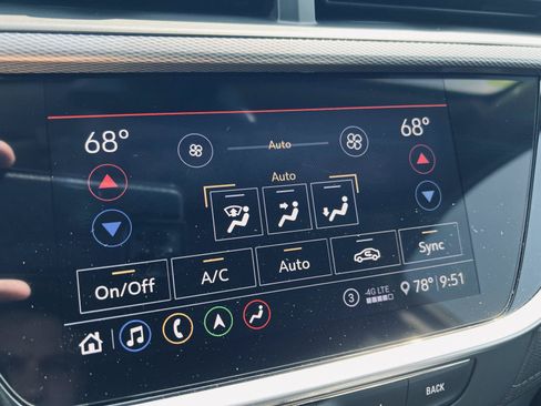 Used 2020 Buick Encore GX Select w/ Advanced Technology Package FWD image 33