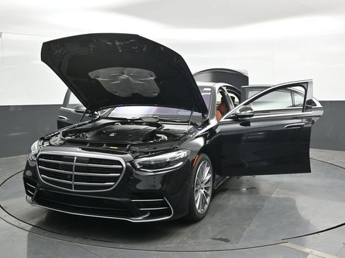 Used 2022 Mercedes-Benz S 580 4MATIC Sedan image 49