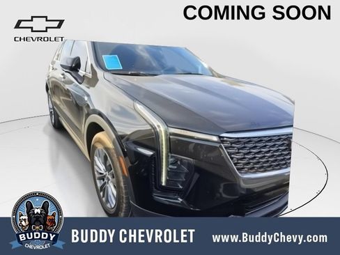 Used 2024 Cadillac XT4 Premium Luxury FWD image 1
