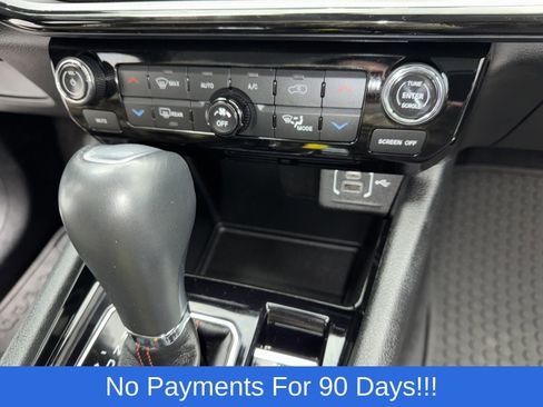 Used 2022 Jeep Compass Trailhawk w/ Trailhawk Convenience Group image 19