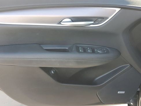 Certified 2023 Cadillac XT5 Luxury AWD/4WD image 10