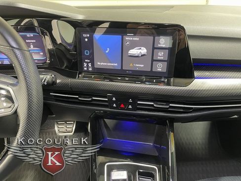 Used 2024 Volkswagen Golf R 2.0T image 16