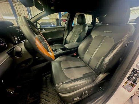 Used 2022 Kia K5 GT-Line w/ GT-Line FWD Premium Package image 13