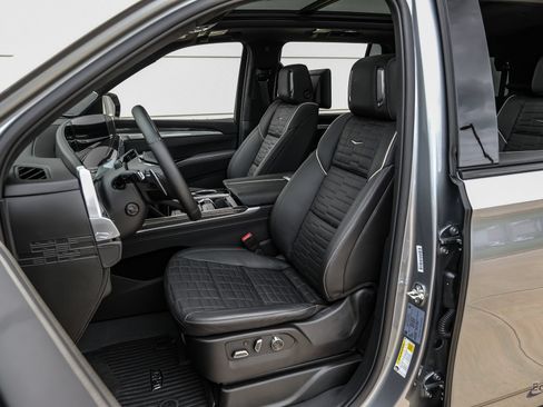 Used 2025 Cadillac Escalade V w/ LPO, Floor Liner Package AWD/4WD image 36