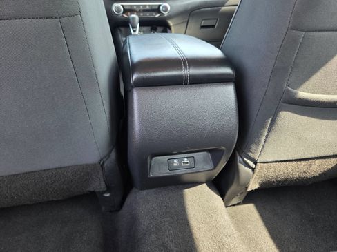 Used 2025 Nissan Altima 2.5 SV FWD image 20