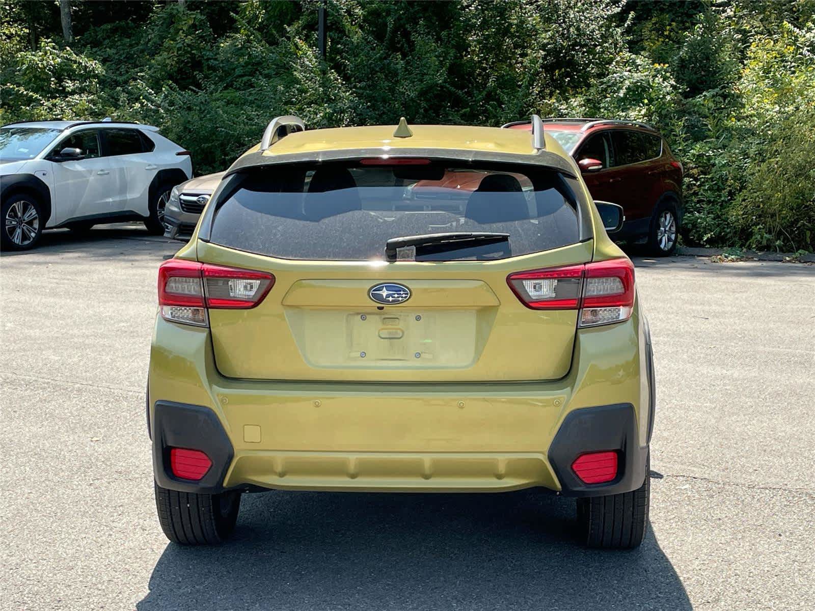 Used 2021 Subaru Crosstrek 2.5i Limited w/ Moonroof Package 2 AWD/4WD image 4