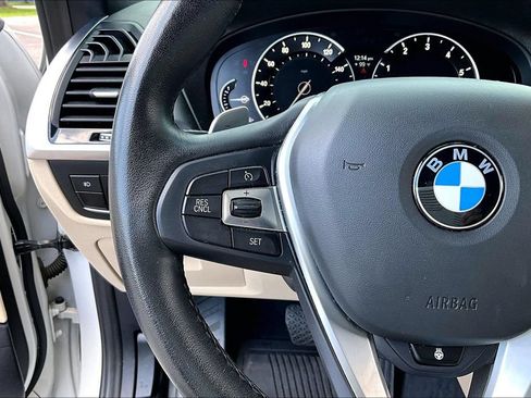 Used 2019 BMW X4 xDrive30i w/ Convenience Package AWD/4WD image 10
