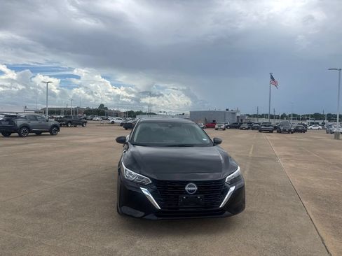 Certified 2024 Nissan Sentra S FWD image 5