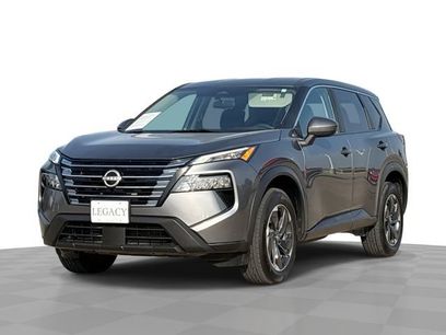 Used 2024 Nissan Rogue SV