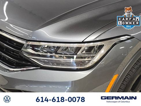 Certified 2024 Volkswagen Tiguan SE R-Line AWD/4WD image 17