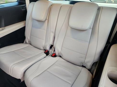 Certified 2023 Mercedes-Benz GLS 450 4MATIC image 12