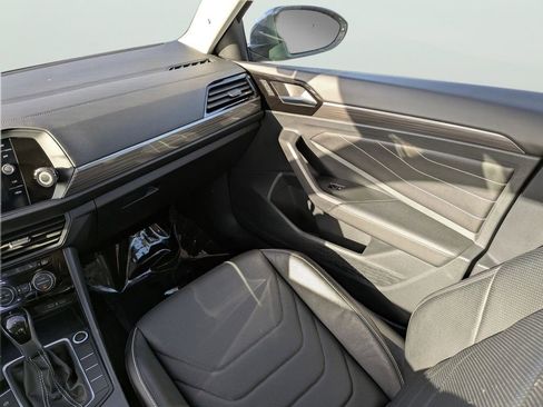 Certified 2024 Volkswagen Jetta SEL FWD image 15