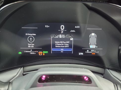 Used 2025 Lexus TX 500h AWD w/ Technology Package image 29