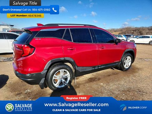 Used 2018 GMC Terrain SLE w/ Driver Convenience Package AWD/4WD image 4