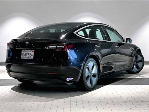Used 2019 Tesla Model 3 Mid Range image 10