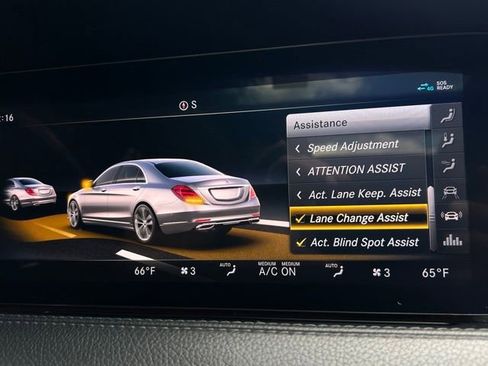Used 2018 Mercedes-Benz S 560 Sedan image 26