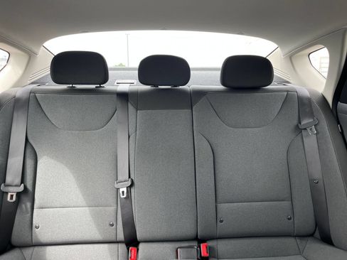 Used 2025 Kia K4 FWD image 38