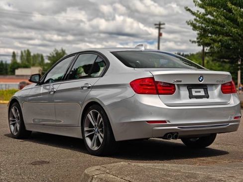 Used 2013 BMW 328i xDrive Sedan AWD/4WD image 5