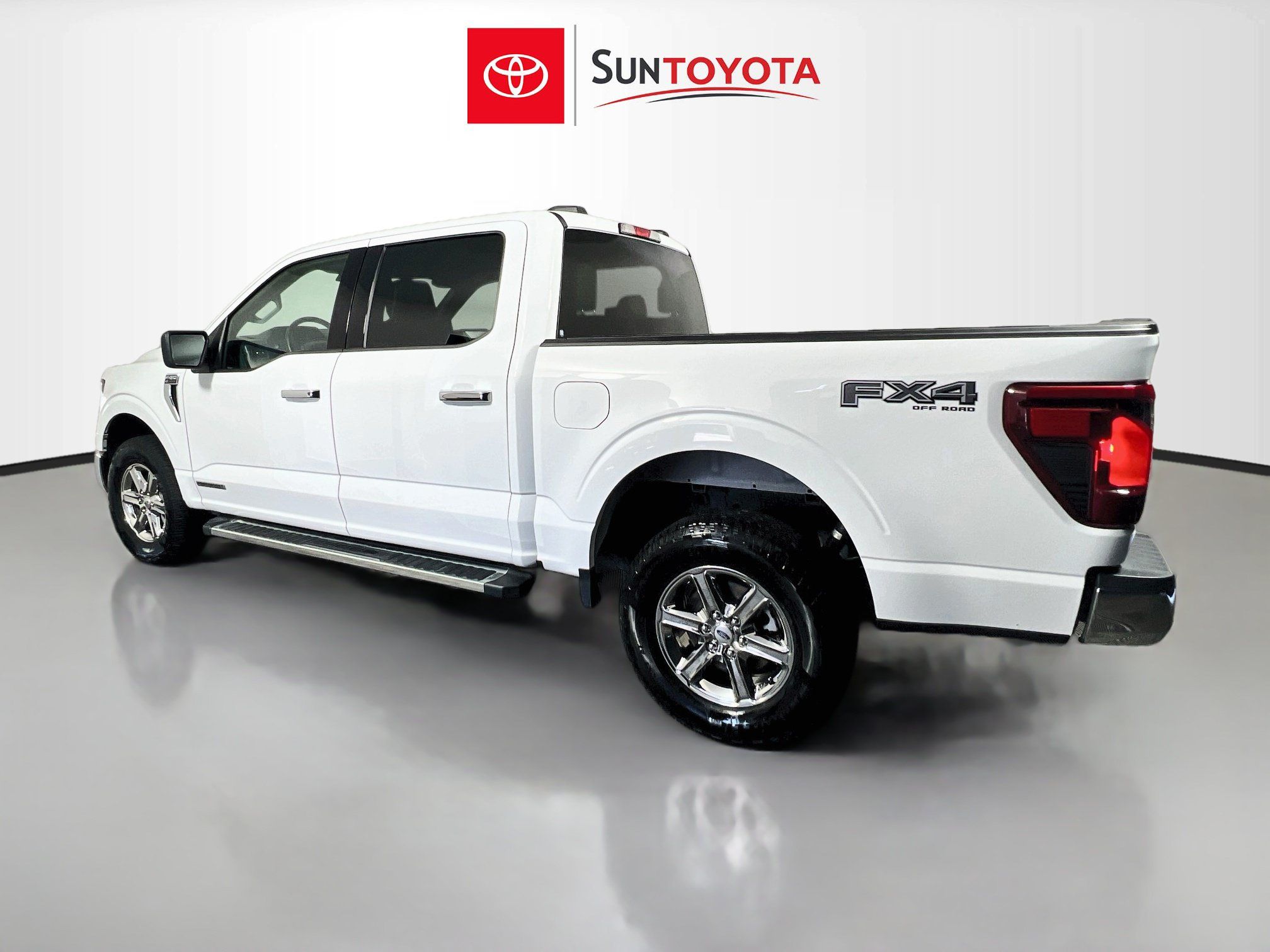 Used 2025 Ford F150 XLT w/ Equipment Group 301A Standard AWD/4WD image 6