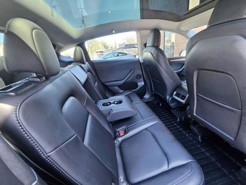 Used 2022 Tesla Model Y Performance image 65