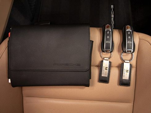 Used 2021 Porsche 911 Carrera S image 58