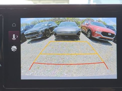 Certified 2023 Kia Sorento S w/ Panoramic Sunroof Package FWD image 28