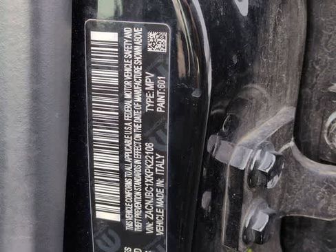 Used 2019 Jeep Renegade Trailhawk w/ LED Lighting Group image 36