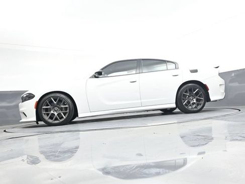 Used 2019 Dodge Charger Scat Pack w/ Plus Group RWD image 37