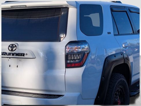 Used 2019 Toyota 4Runner image 7