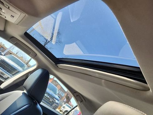 Used 2016 Lexus ES 350 w/ Navigation System Package image 14