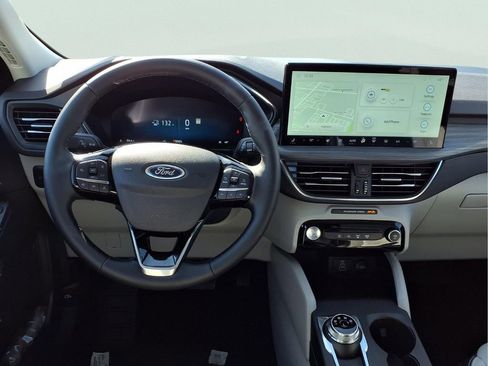 New 2026 Ford Escape Platinum w/ Equipment Group 601A image 4