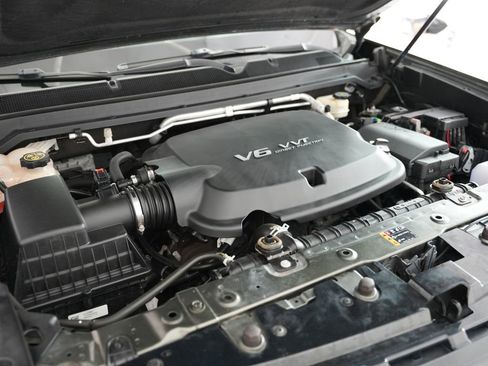 Used 2017 Chevrolet Colorado ZR2 image 54