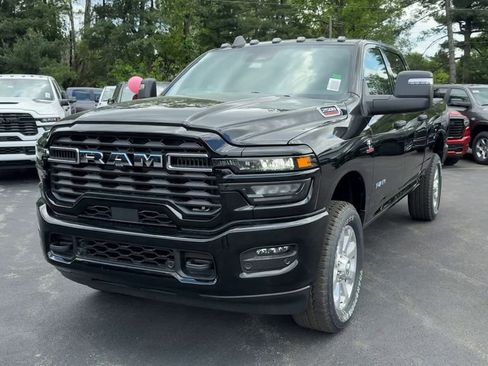 New 2026 RAM 2500 Big Horn AWD/4WD image 2