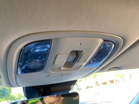 Used 2022 Kia Stinger GT1 RWD image 70