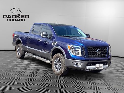 Used 2017 Nissan Titan PRO-4X w/ Pro-4x Convenience Package AWD/4WD image 7