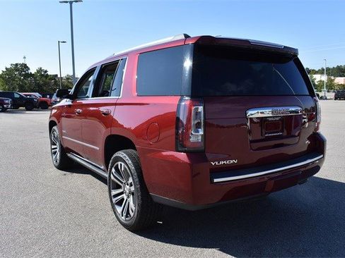 Used 2019 GMC Yukon Denali w/ Denali Ultimate Package image 7
