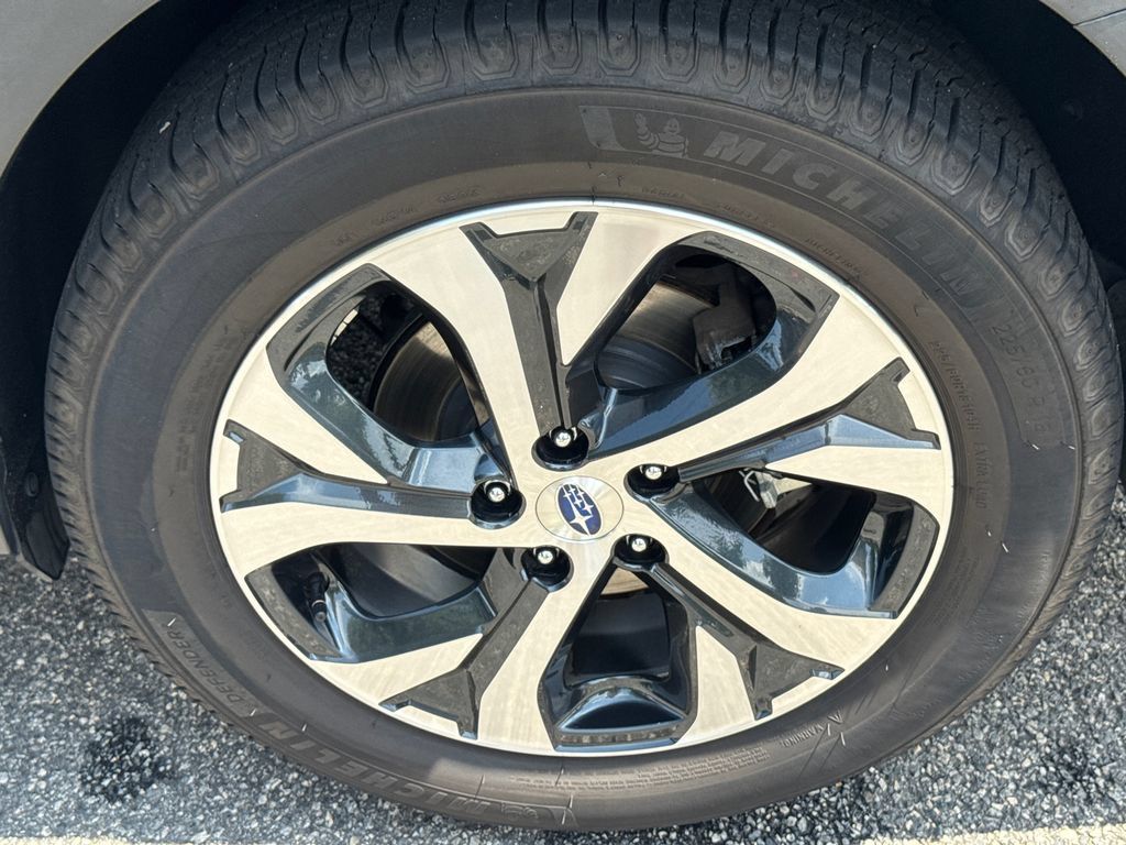 Used 2020 Subaru Outback Touring w/ Popular Package #2 AWD/4WD image 20