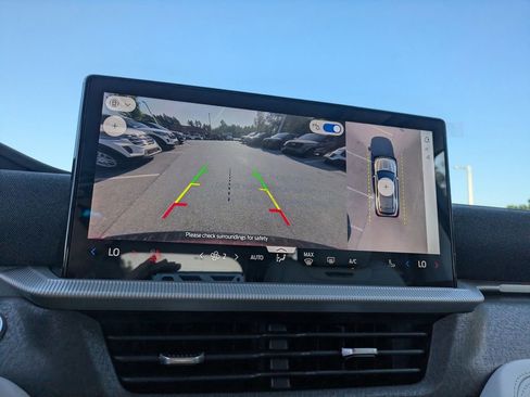 New 2026 Ford Explorer Platinum image 26