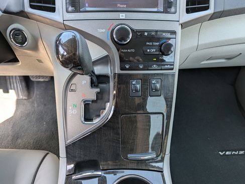 Used 2014 Toyota Venza XLE w/ XLE Premium Package AWD/4WD image 22
