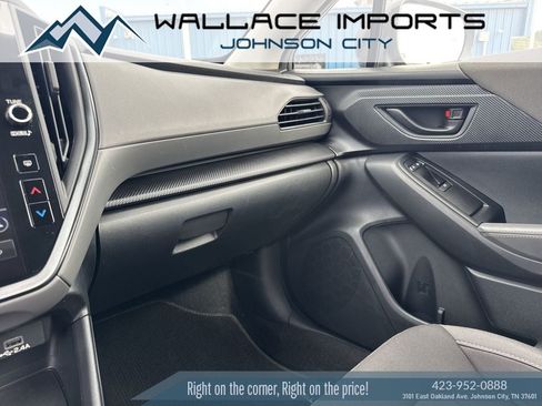 Used 2026 Subaru Crosstrek 2.5i Premium AWD/4WD image 12