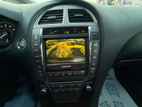 Used 2011 Lexus ES 350 image 12