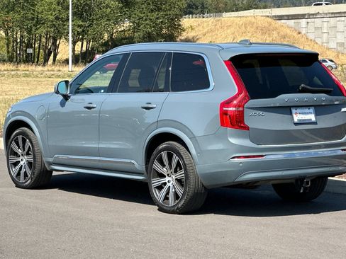 Used 2023 Volvo XC90 T8 Plus w/ Protection Package Premier AWD/4WD image 5