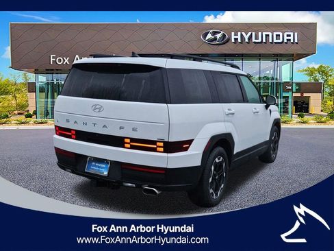 Used 2026 Hyundai Santa Fe SEL AWD/4WD image 5