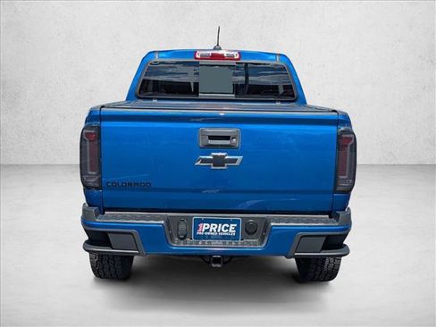 Used 2020 Chevrolet Colorado LT w/ Colorado RST Special Edition RWD image 6