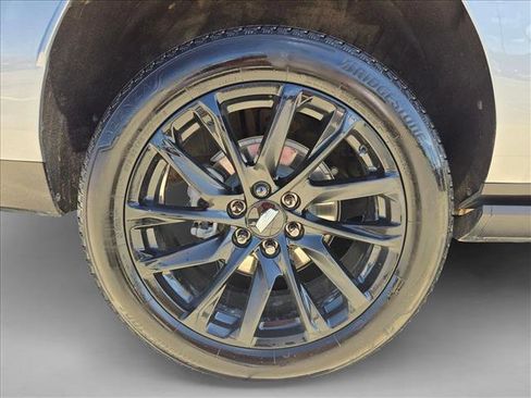 Used 2024 Cadillac Escalade ESV Sport Platinum w/ LPO, ONYX Package image 24