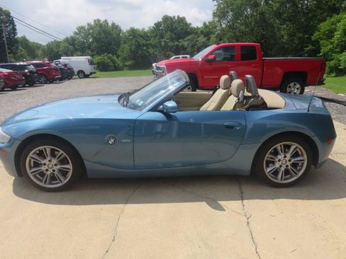 Used 2005 BMW Z4 3.0i RWD image 4