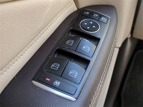 Used 2017 Mercedes-Benz GLE 350 4MATIC image 23