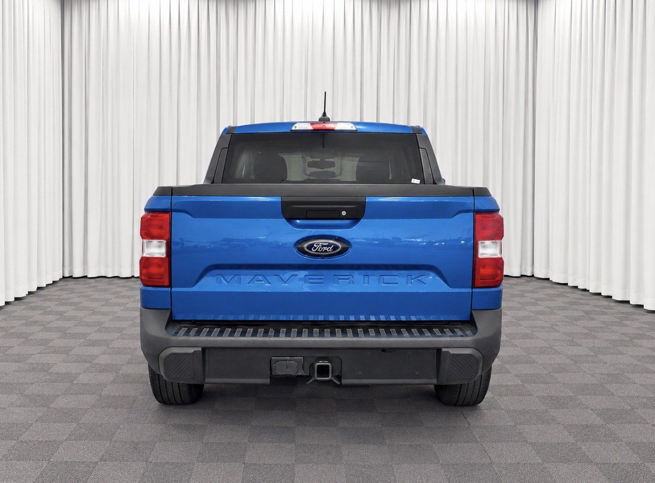 Used 2025 Ford Maverick XLT w/ XLT Luxury Package AWD/4WD image 4