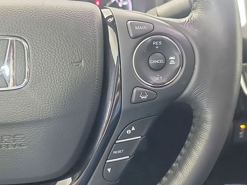 Certified 2018 Honda Ridgeline RTL-E image 25