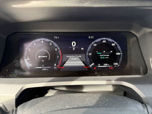 Used 2025 Toyota 4Runner TRD Off-Road image 16